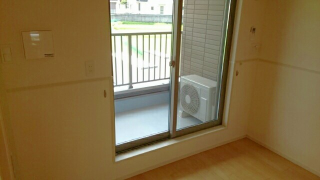 バルコニー　南向きバルコニーで日当たりGOOD★