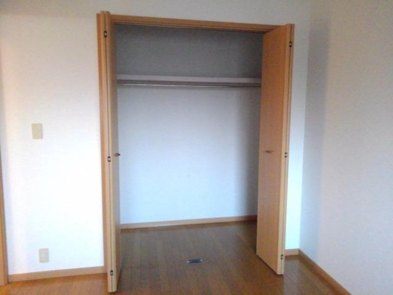 収納　図面と現状に相違がある場合には現状を優先