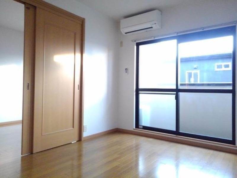 居室・リビング　図面と現状に相違がある場合には現状を優先