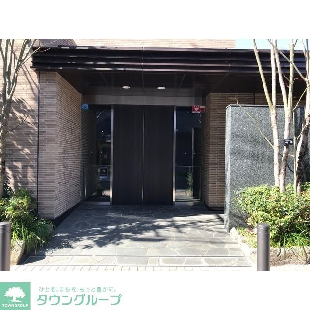 エントランス　エントランス