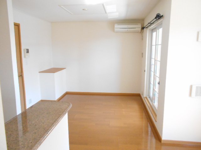 居室・リビング　ゆったりとした居間です