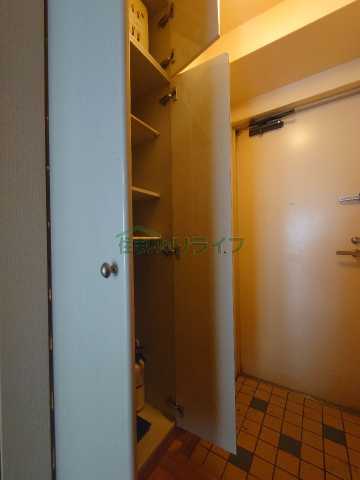 玄関　ヴィルラフィーネ東新宿※別部屋参考