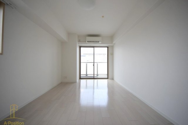 居室・リビング　La　Douceur心斎橋