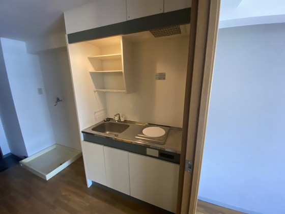 キッチン　※別部屋の写真です