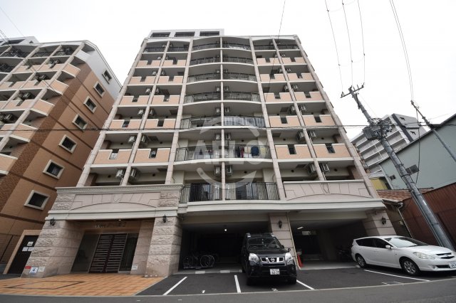 建物外観　ラグゼドーム前II　外観