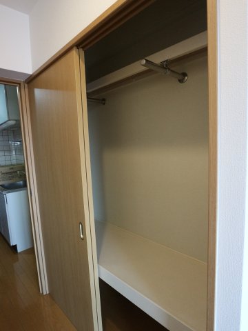 収納　※別のお部屋の写真となります。