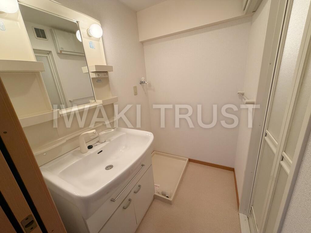 洗面設備　※参考写真