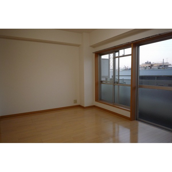 居室・リビング　広々としたお部屋