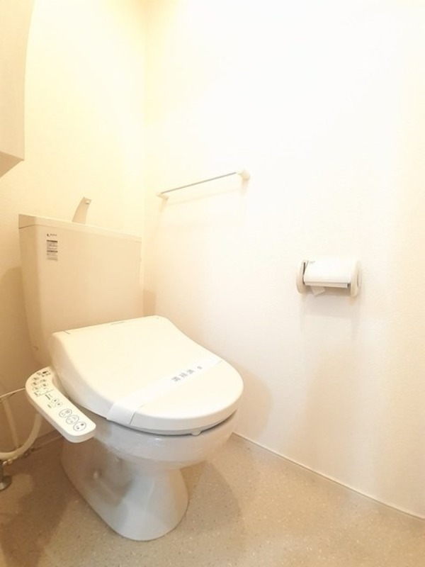 トイレ　図面と現状に相違がある場合には現状を優先