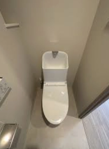 トイレ　※別部屋の参考写真です。