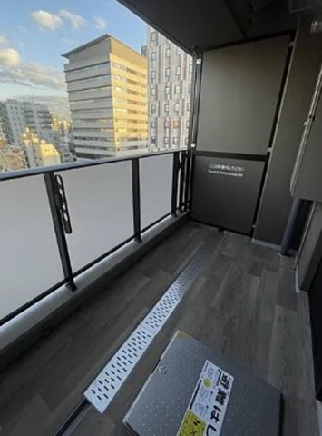 バルコニー　※別部屋の参考写真です。
