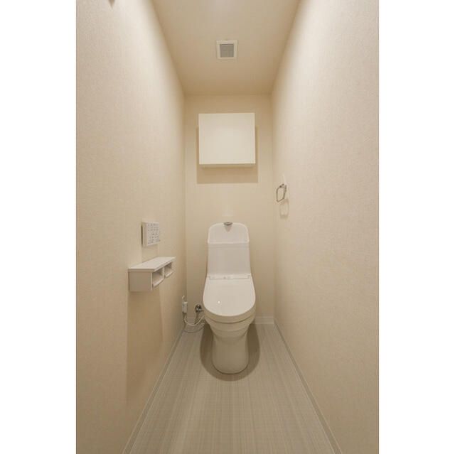 トイレ　コンパクトで使いやすいトイレです
