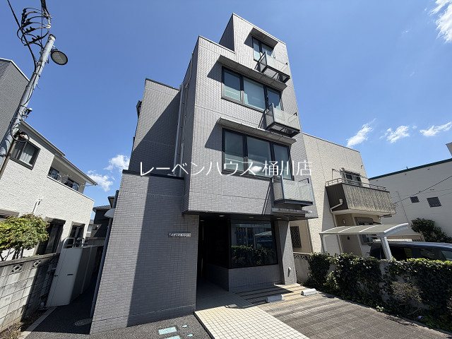 建物外観　おしゃれな外観
