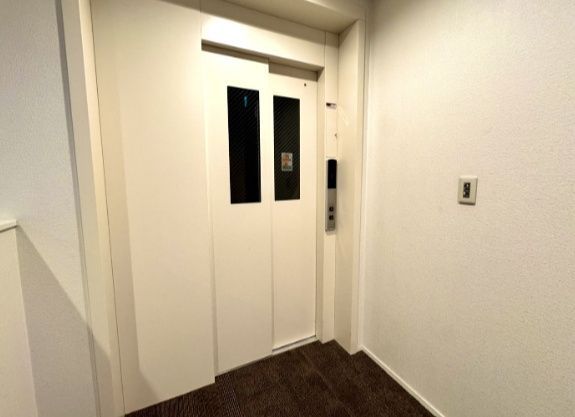 その他共有部分　エレベーター付き☆