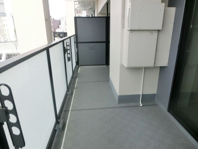 バルコニー　広いバルコニーです