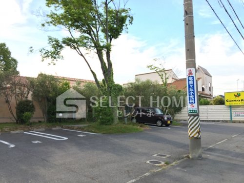 飲食店　キャナリィ・ロウ 岡崎店（飲食店）まで356m