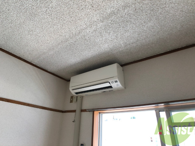 その他設備　あらかじめエアコンがついています。夏も冬も快適ですよ。
