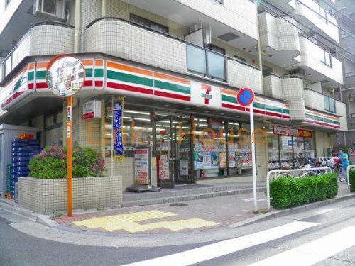 コンビニ　セブンイレブン江東海辺店（コンビニ）まで50m