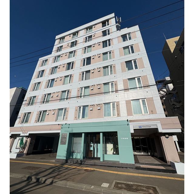 建物外観　南面建物外観