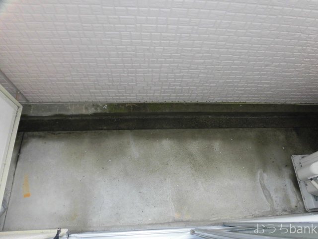バルコニー　お洗濯ものはこちらに干せます