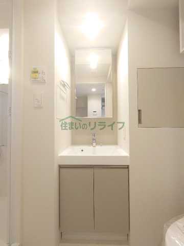 洗面設備　※参考写真　1411号室（同じタイプ）の写真となります。