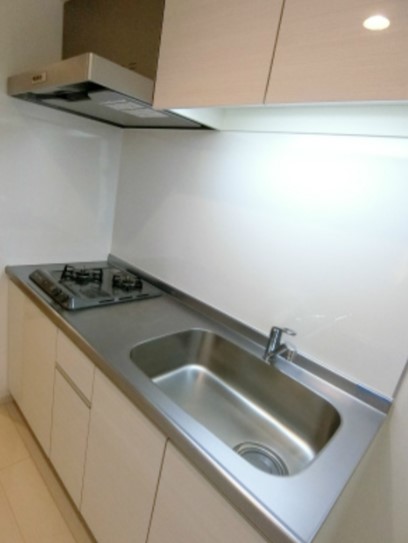 キッチン　別部屋参考写真となります