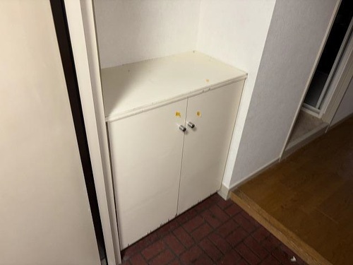 玄関　玄関、下駄箱