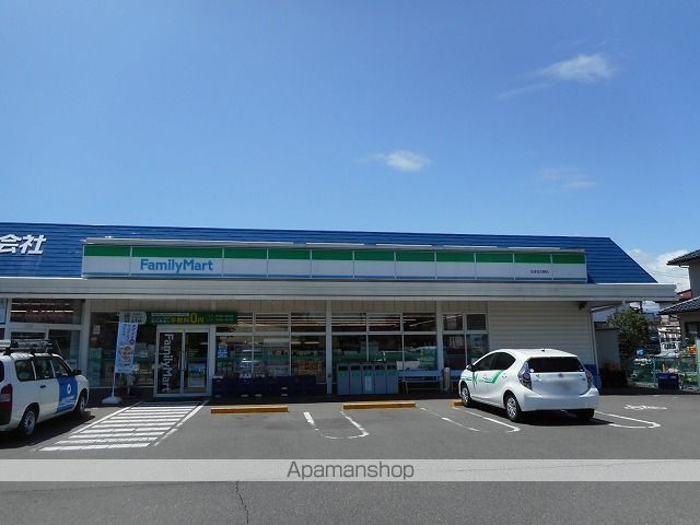 コンビニ　ファミリーマート　松本征矢野店（コンビニ）まで450m