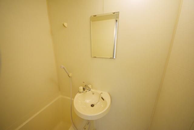 洗面設備　別部屋参考写真