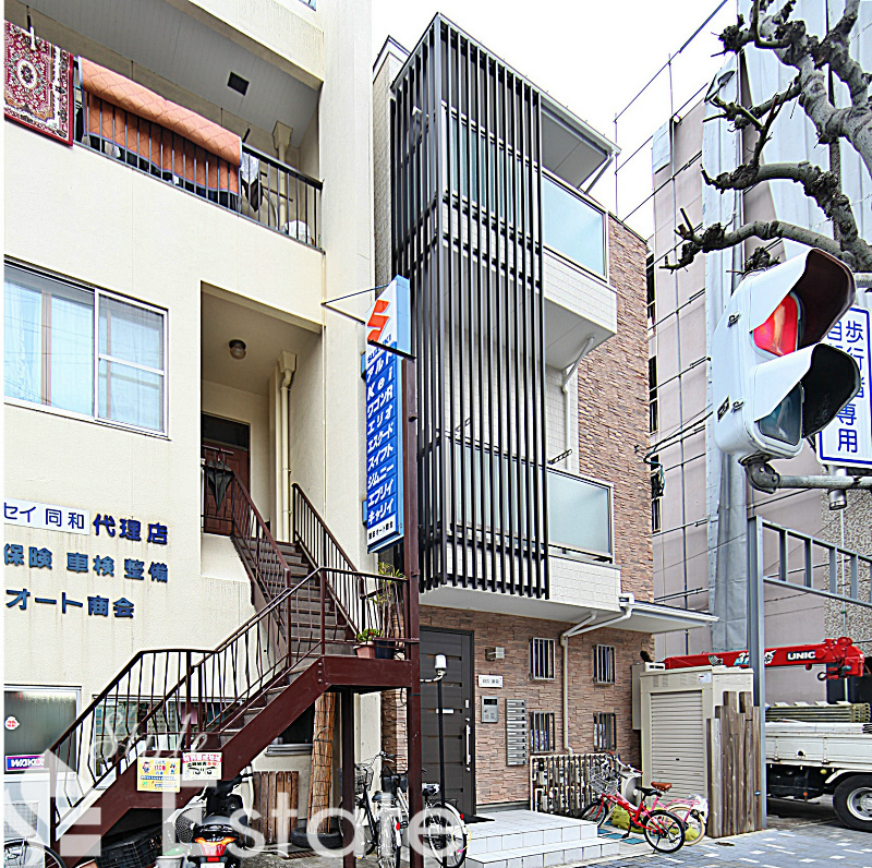建物外観　★デザイナーズ★オートロック付き★