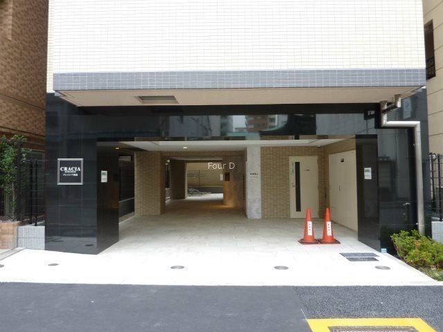 エントランス　《見学予約受付中》シリーズ型分譲賃貸マンション！
