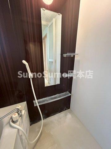 バス・シャワールーム　日々の疲れを癒すお風呂付です