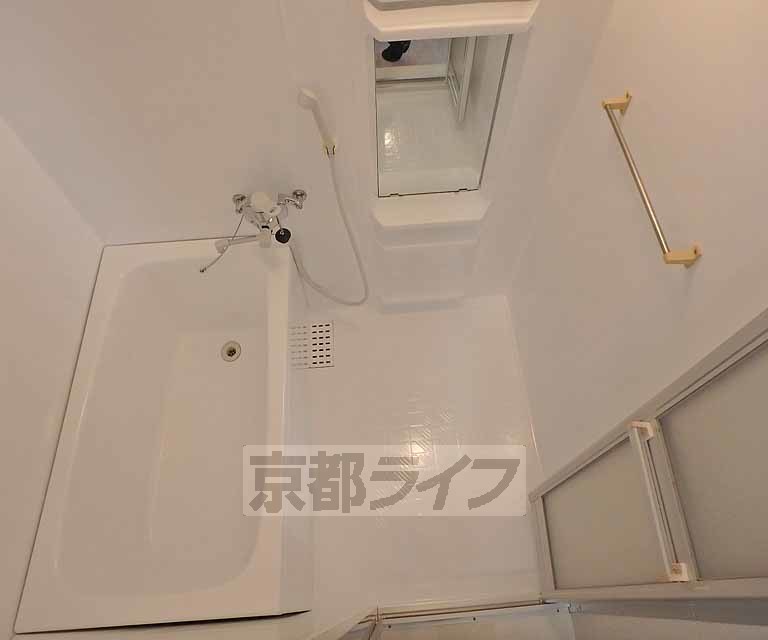 バス・シャワールーム　一日の疲れを癒すバスルーム