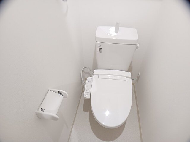 トイレ　シンプルで使いやすいトイレです