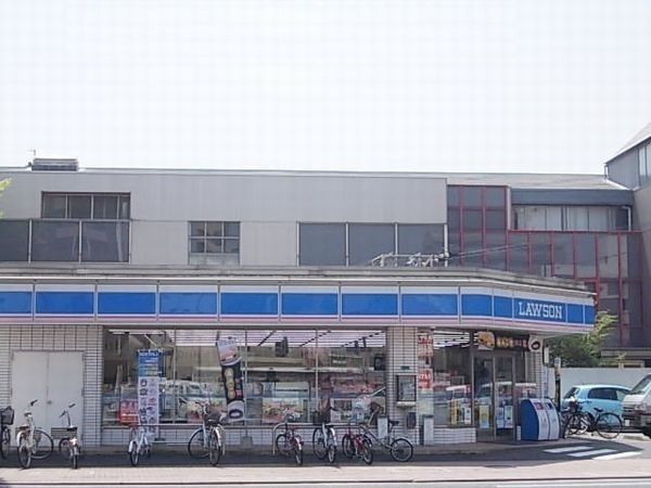 コンビニ　ローソン（コンビニ）まで110m