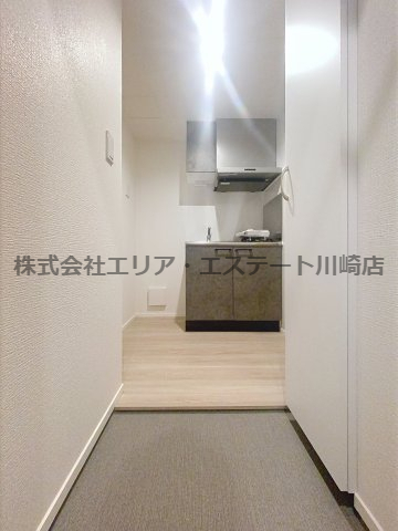 玄関　収納もある玄関です