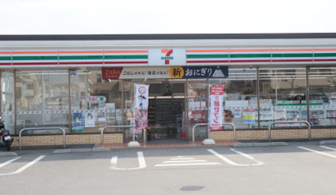 コンビニ　セブンイレブン東大和立野３丁目店（コンビニ）まで1347m