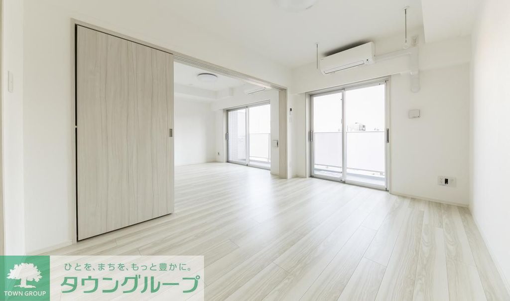 居室・リビング　※別部屋の写真です