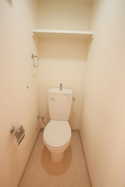 トイレ　※他の号室の参考写真です※
