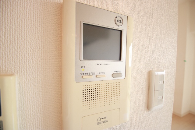 セキュリティ　※他の号室の参考写真です※