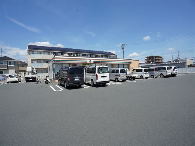 コンビニ　セブンイレブン　浜松丸塚町店（コンビニ）まで400m