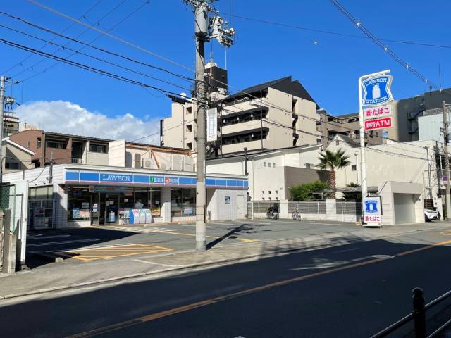 コンビニ　ローソン（コンビニ）まで548m