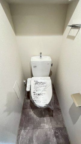 トイレ　コンパクトで使いやすいトイレです 外観もきれいです