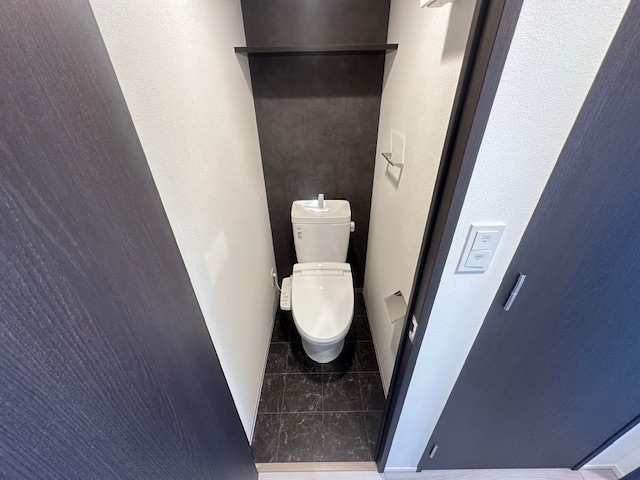 トイレ　※室内は現況を優先します