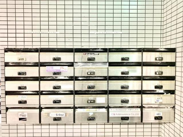 その他　【郵便受け】現況を優先致します。