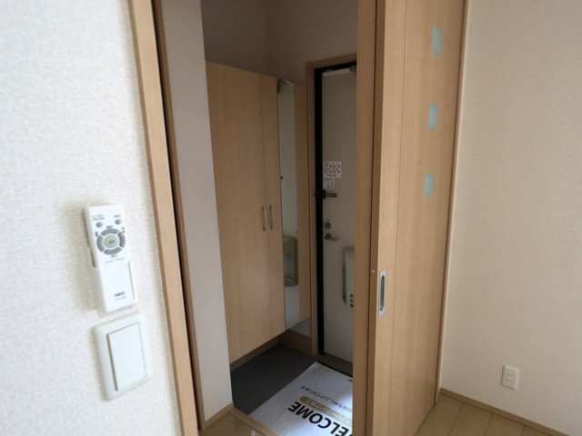 玄関　玄関