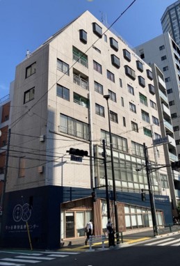 建物外観　落ち着いた雰囲気の外観です
