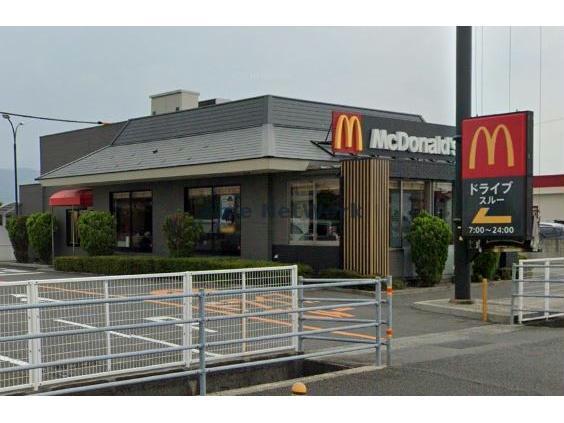 飲食店　マクドナルド56号松前店（飲食店）まで285m
