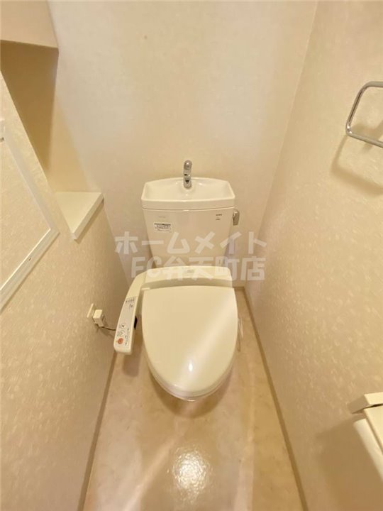 トイレ　トイレもきれいです