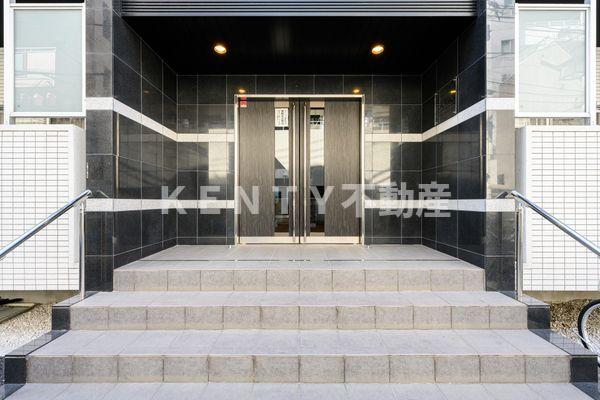 エントランス　建物の内部です